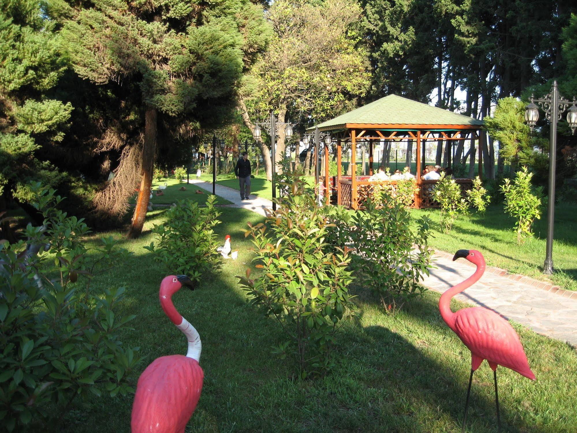 Seka Park Hotel 伊兹密特 外观 照片